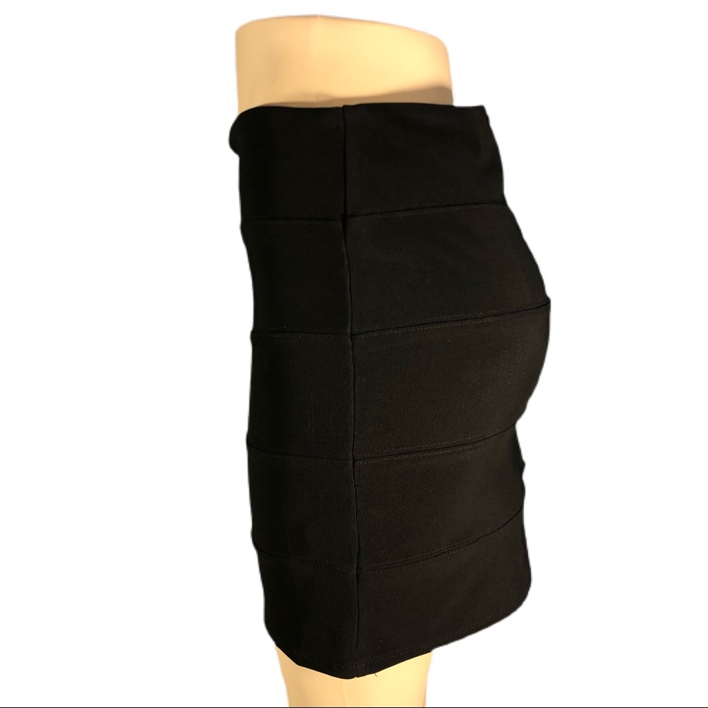 Blvd black mini skirt